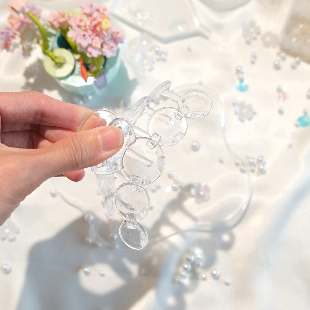 Transparent Claw Hair Clips